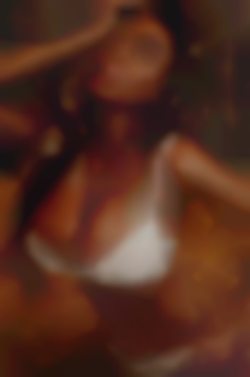 Women Ellijay, showing naked